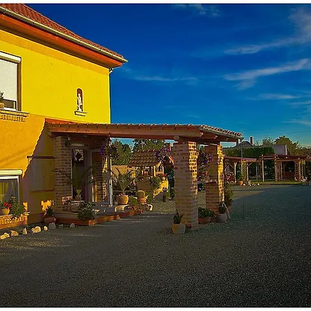 Gasthuis La Pergola Szentgotthárd